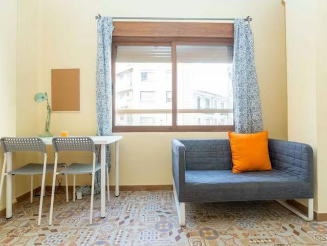 Carrer dels Tomasos, Valencia, Valencian Community 46006