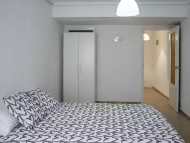 Carrer dels Lleons, Valencia, Valencian Community 46022