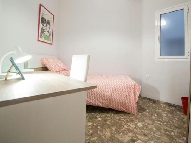 Carrer Les Centelles, Valencia, Valencian Community 46006