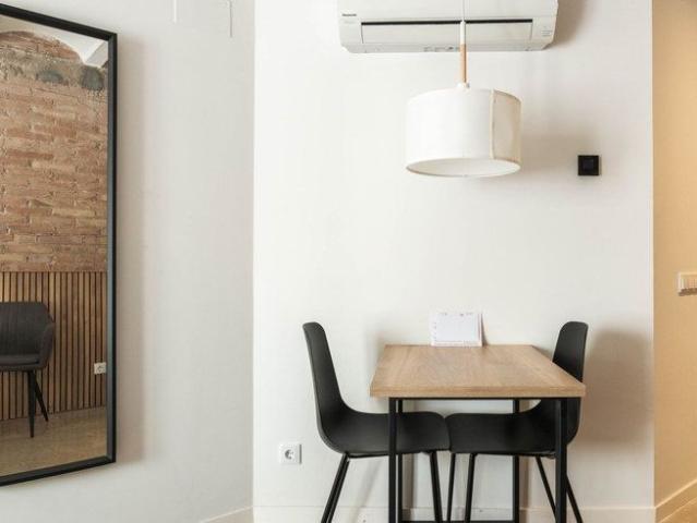 Carrer Modern