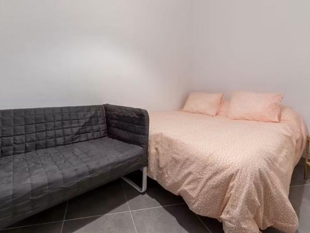 Carrer Matías Perelló, Valencia, Valencian Community 46005