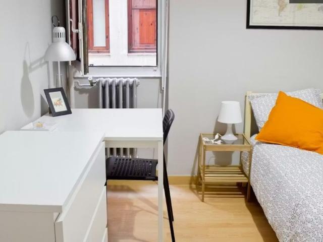 Carrer Mestre Palau, Valencia, Valencian Community 46008