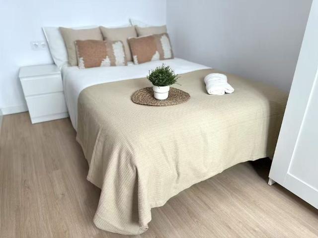 Carrer Murta, Valencia, Valencian Community 46020