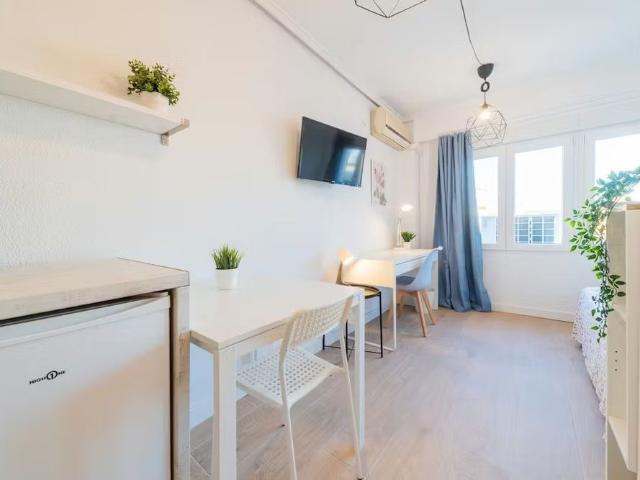 Carrer Terol, Valencia, Valencian Community 46008