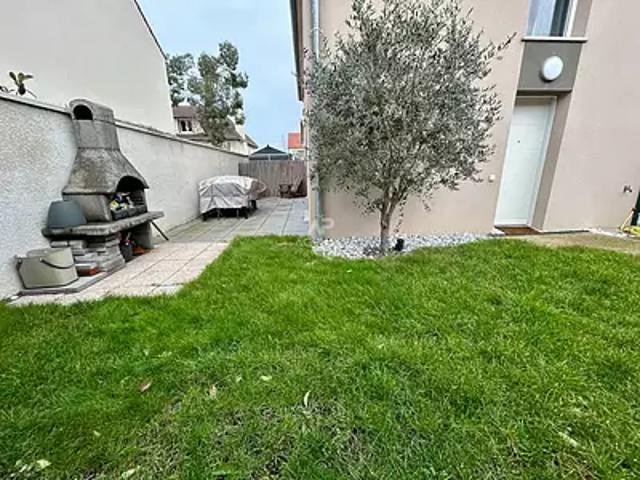 Carrières sous Poissy 78955 Achat / Vente maison 3 pièces t3 au dernier étage