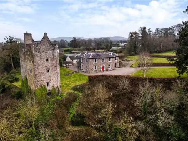 Carrigacunna Castle, Killavullen, Mallow, Co. Cork