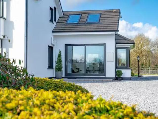 Carrigrohane, Model Farm Road, Co. Cork is for rent