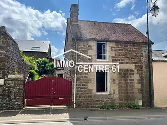 Carrouges 61320 Achat / Vente maison 2 pièces t2
