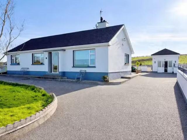 Carrownagark, Riverstown, Co. Sligo, F52 FK75