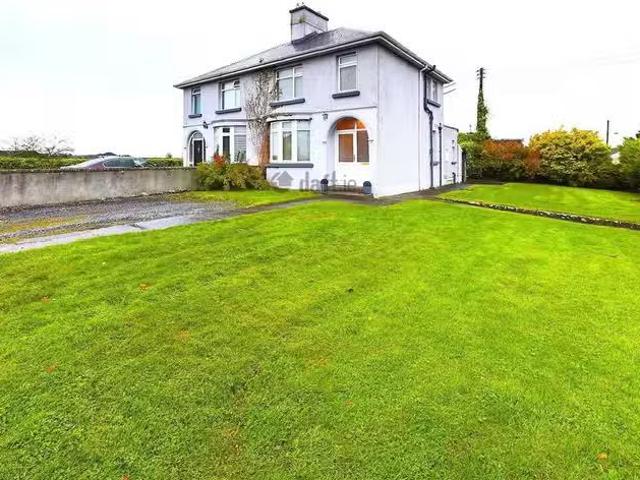 Carrowpeter, Tuam, Co. Galway is for rent