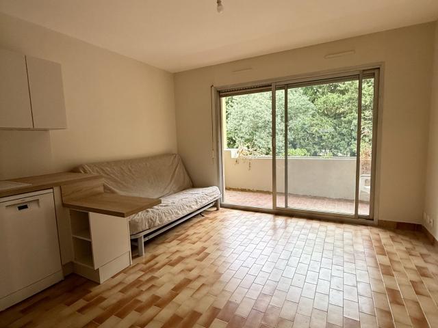 Carry le rouet, résidence le Mas, apparement T2, parking privatif, terrasse