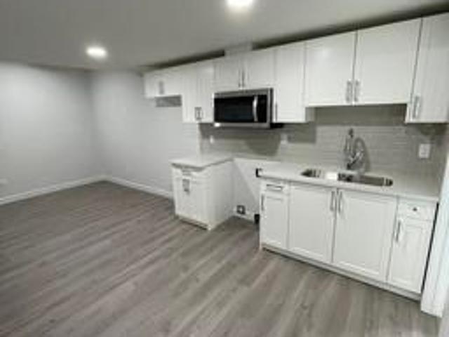 Carson Way Duplex 1 Bedroom House for Rent