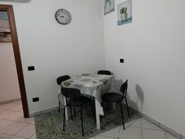 Castelverde grazioso bilocale arredato spese inclu