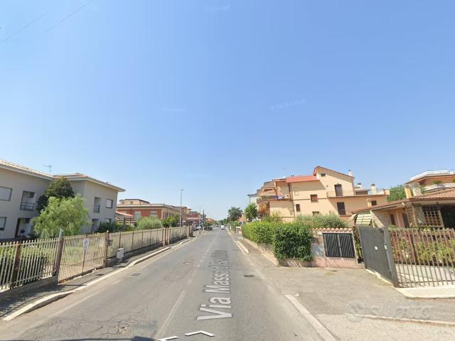 CASTELVERDE MONOLOCALE ARREDATO Con CORTE ESTERNA