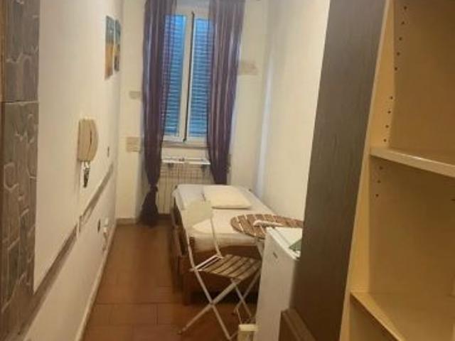 CASTEL GANDOLFO MONOLOCALE INGRESSO INDIPENDENTE