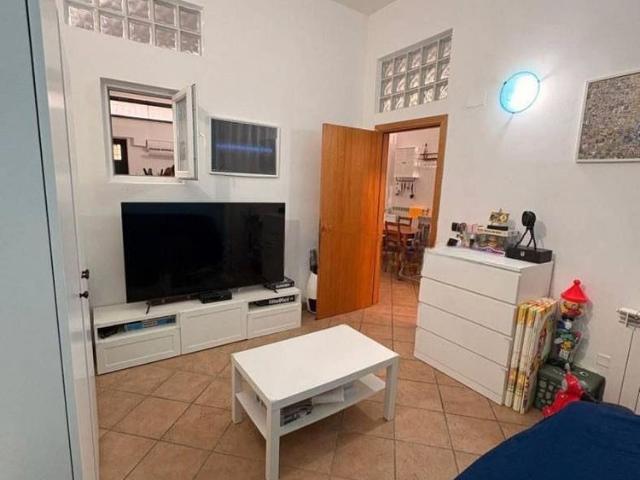 CASTEL DI LEVA TRILOCALE ARREDATO Con POSTO AUTO