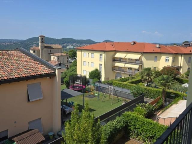 Castel San Pietro Villa a Schiera 6.5 locali con vista panoramica