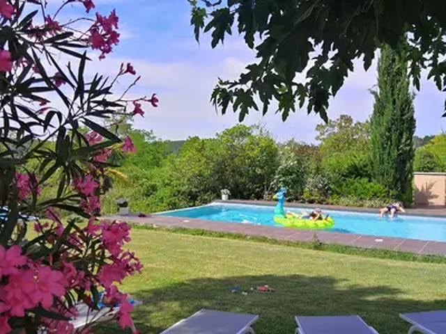 Castelculier 47240 Achat / Vente maison 8 pièces t8 terrasse parking