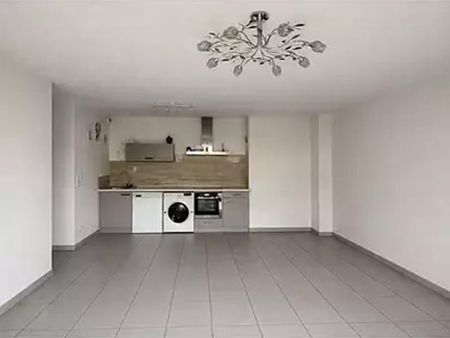 Castelginest 31780 Achat / Vente appartement 3 pièces t3