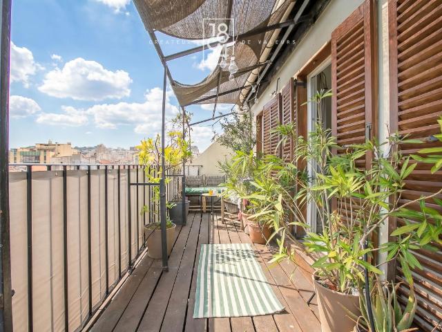 Castellane – Élégant duplex d’architecte avec terrasse – 144 m² dernier étage