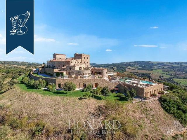 Castello in vendita Montalcino, Italia