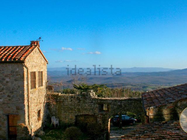 Castello in vendita di 345 m²