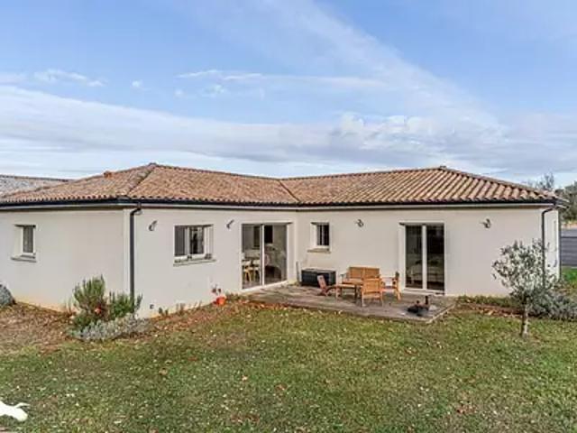 Castelnau de Médoc 33480 Achat / Vente maison 5 pièces t5 parking