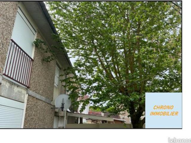 CASTELNAU de MEDOC, Maison T4 avec garage et jardin