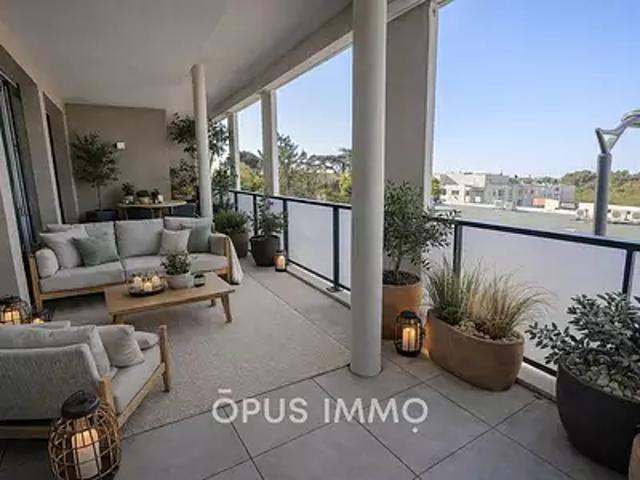 Castelnau le Lez 34170 Achat / Vente appartement 3 pièces t3 au dernier étage terrasse