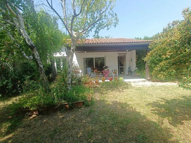 Castelnaudary, maison plain pied T4, jardin et garage