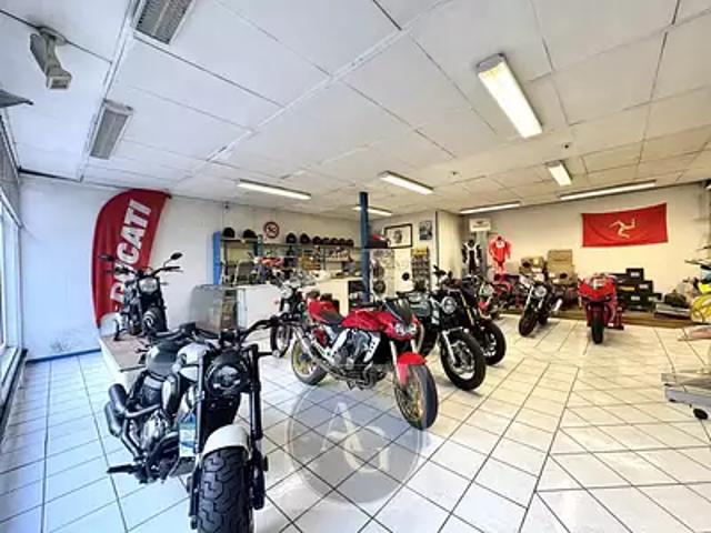 Castelnaudary 11400 Achat / Vente divers 3 pièces