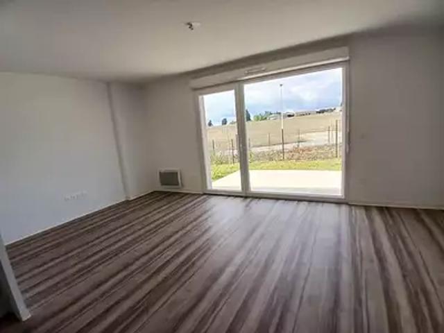 Castelnaudary 11400 Location maison 4 pièces t4 jardin terrasse