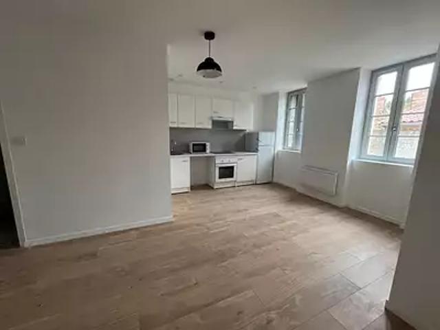 Castelnaudary 11400 Location appartement 1 pièce t1