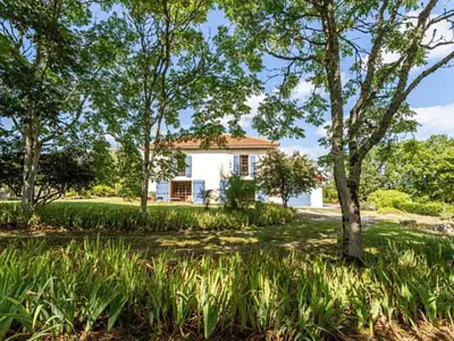 Castelsagrat 82400 Achat / Vente maison 5 pièces t5
