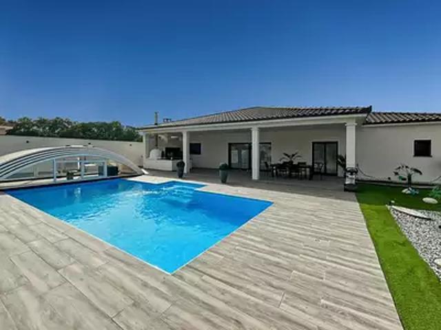 Castelsarrasin 82100 Achat / Vente maison 4 pièces t4 piscine jardin