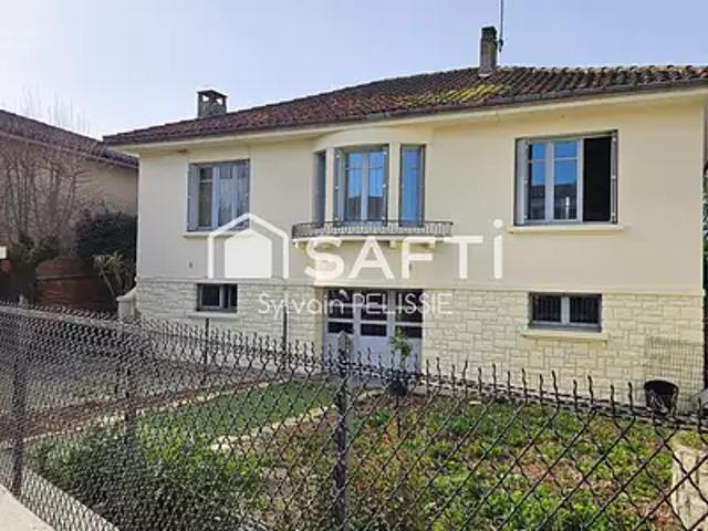 Castelsarrasin 82100 Achat / Vente maison 8 pièces t8 terrasse balcon
