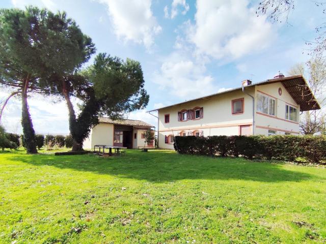 Castelsarrasin Vente Immeuble 82