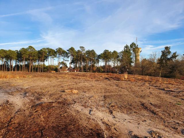 Castets terrain de 812 M² viabilisé