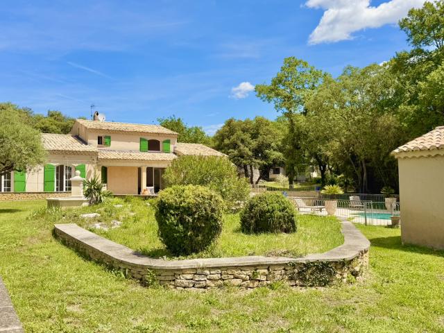 Castillon du Gard Vente Propriété/château 30