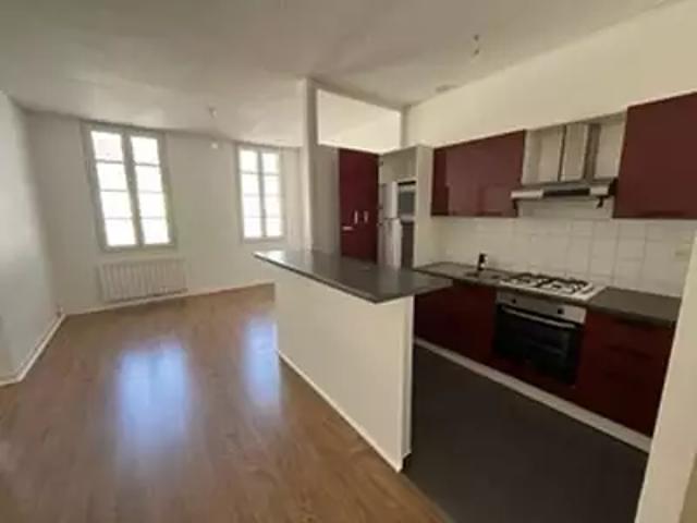 Castillon la Bataille 33350 Location appartement 3 pièces t3 au dernier étage