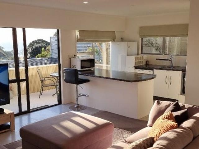 castor bay, 1 bedroom