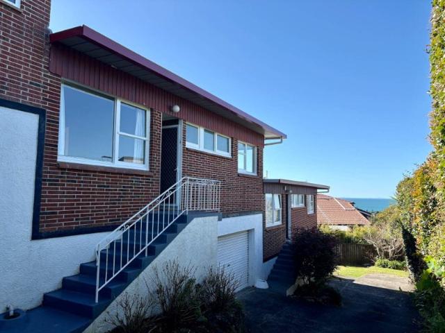 Castor Bay, 2 bedrooms