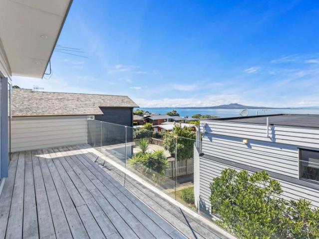 castor bay, 3 bedrooms