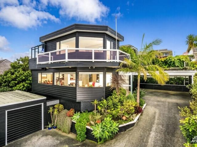 castor bay, 4 bedrooms