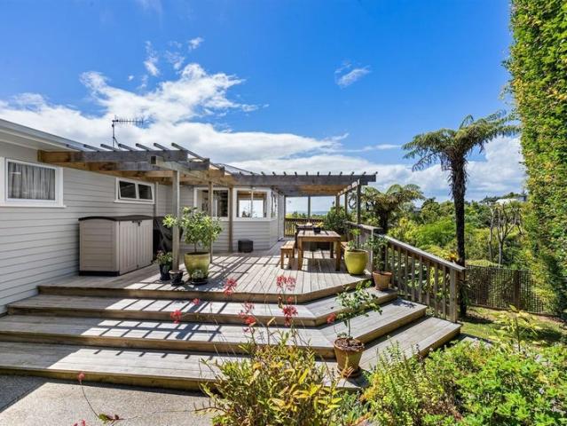 Castor Bay, 4 bedrooms