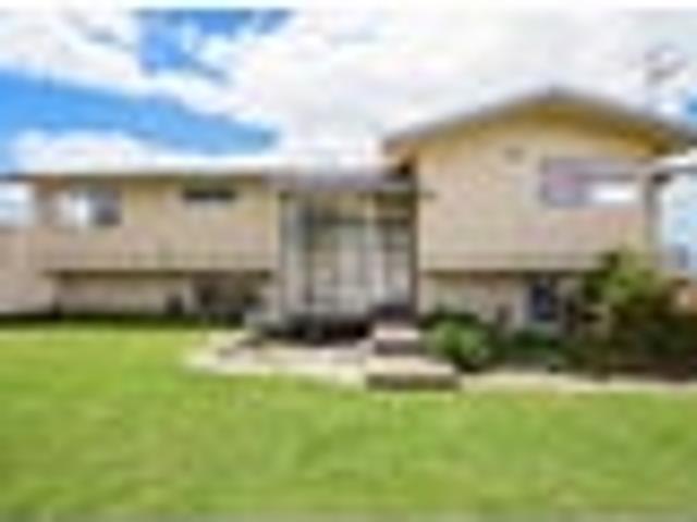 Castor Bay, 5 bedrooms, $1200 pw
