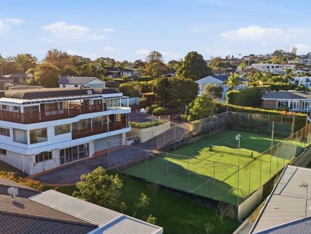 castor bay, 6+ bedrooms