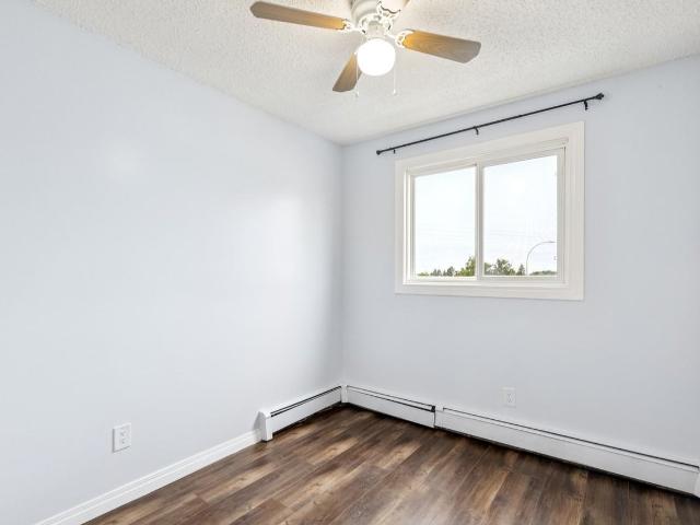 Castlewood 3 Bedroom Home for Rent at 16435 115 St Nw, Edmonton, AB T5X 5E8 Dunluce