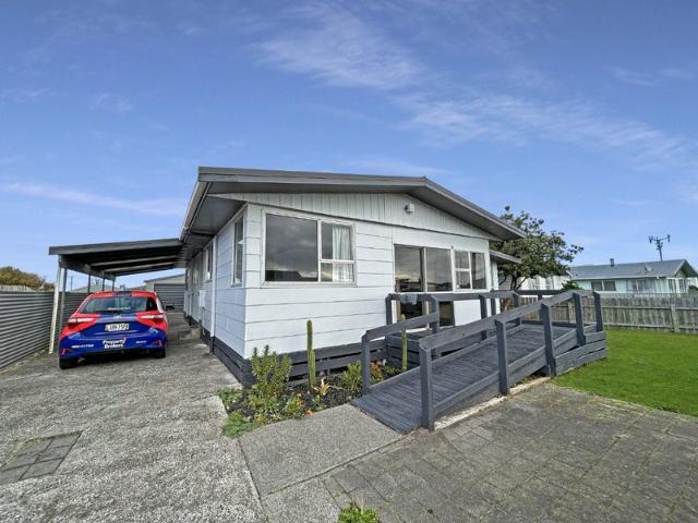 castlecliff, 4 bedrooms