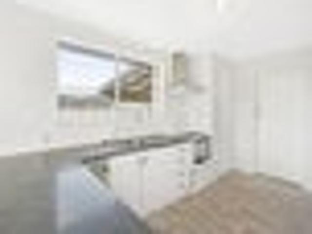 Castlecliff, 4 bedrooms, $575 pw